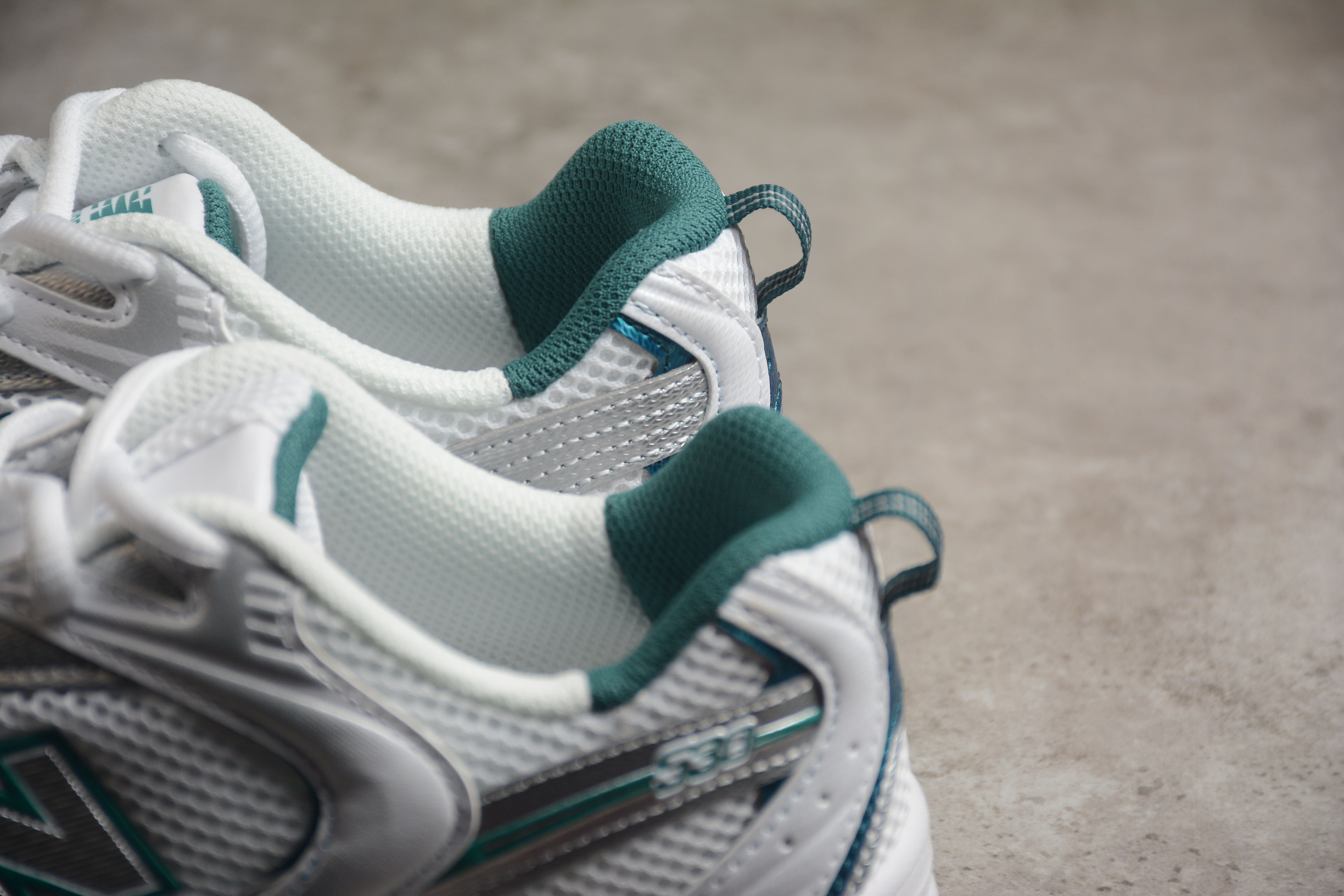 New Balance 530 - White/Green