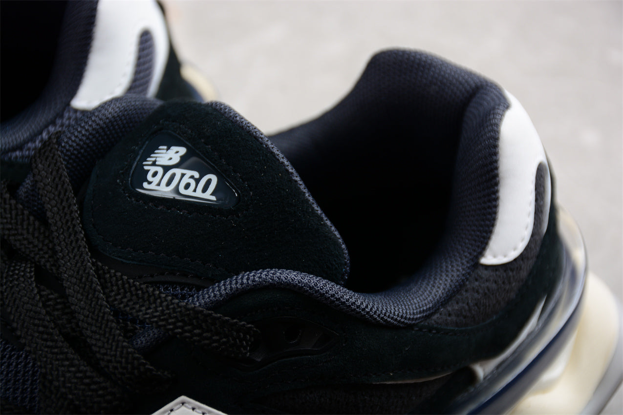 New Balance 9060 - Black