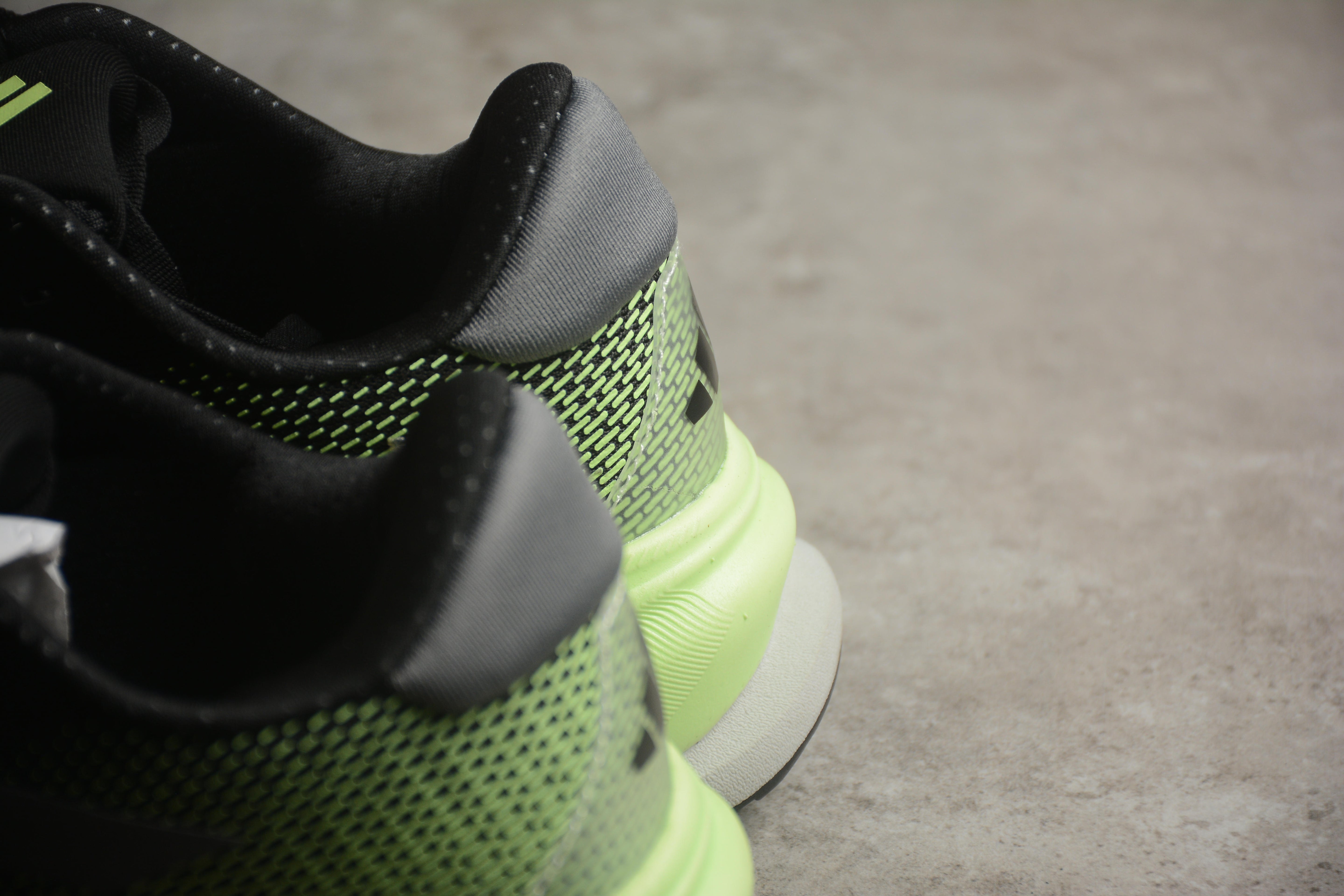 adidasMens Supernova Rise - Neon Strike