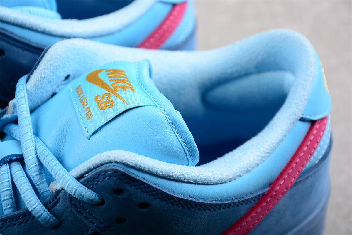 Run The Jewels x NikeUnisex SB Dunk Low - Blue