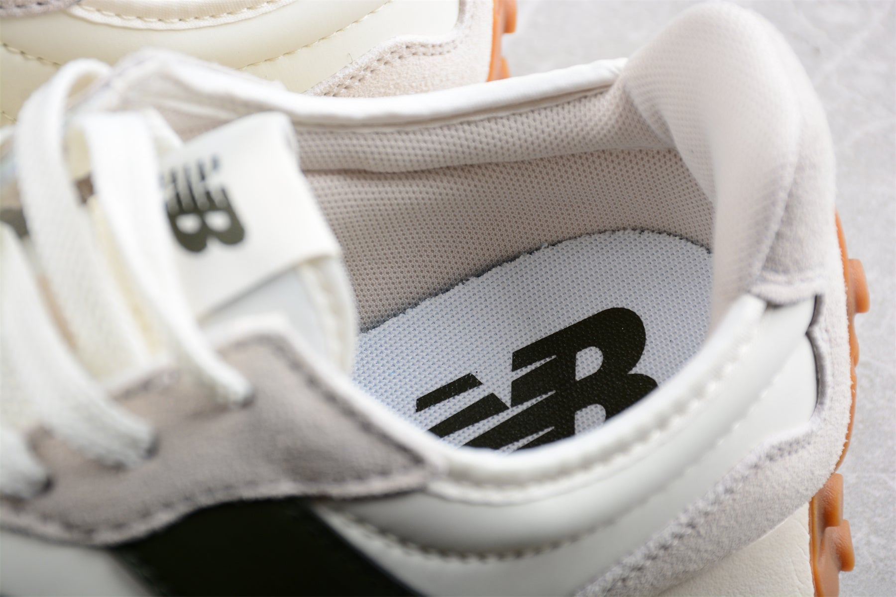 New balance 327 - Oak Tree