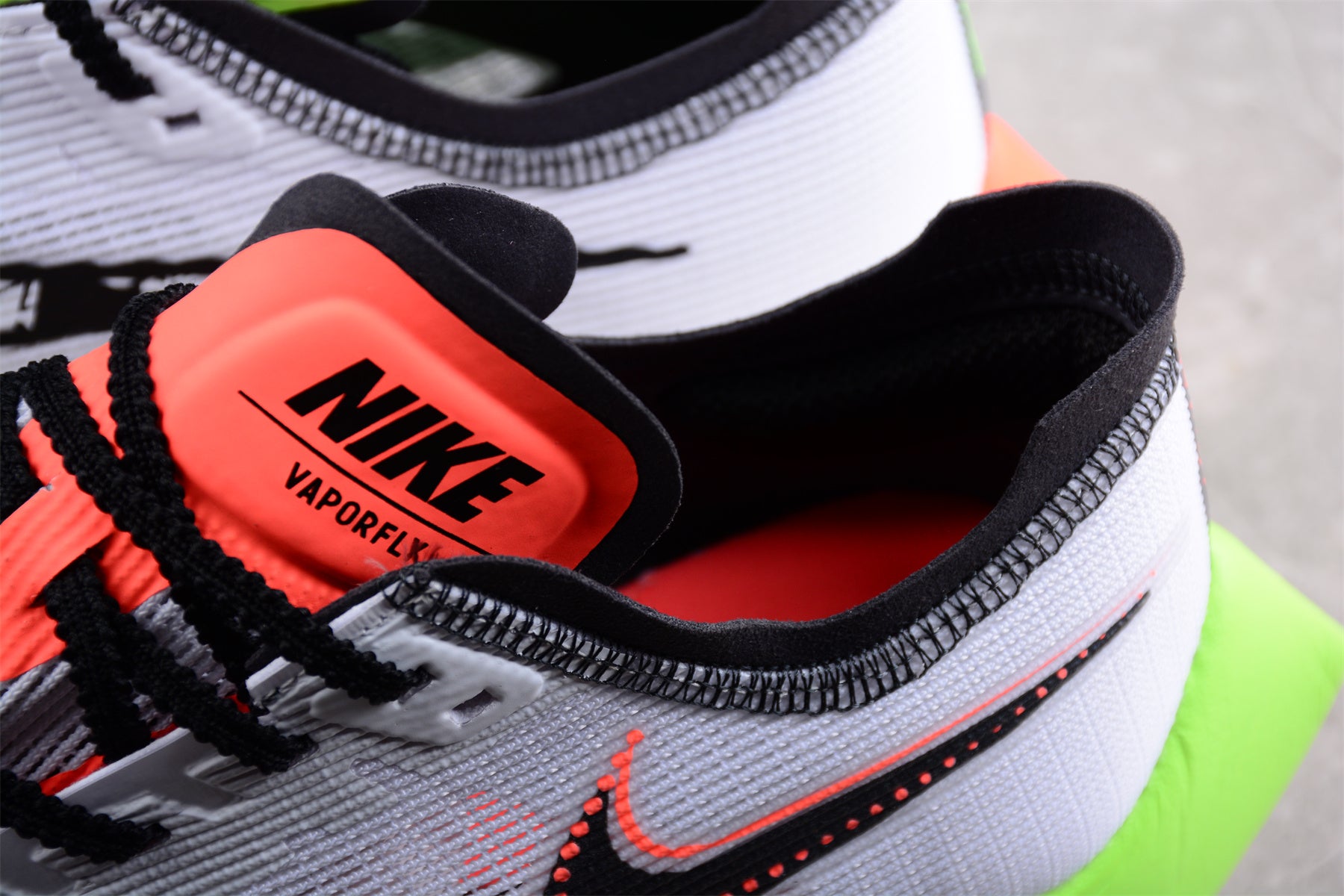 NikeMens Air Zoom Vaporfly 2 - Mismatched