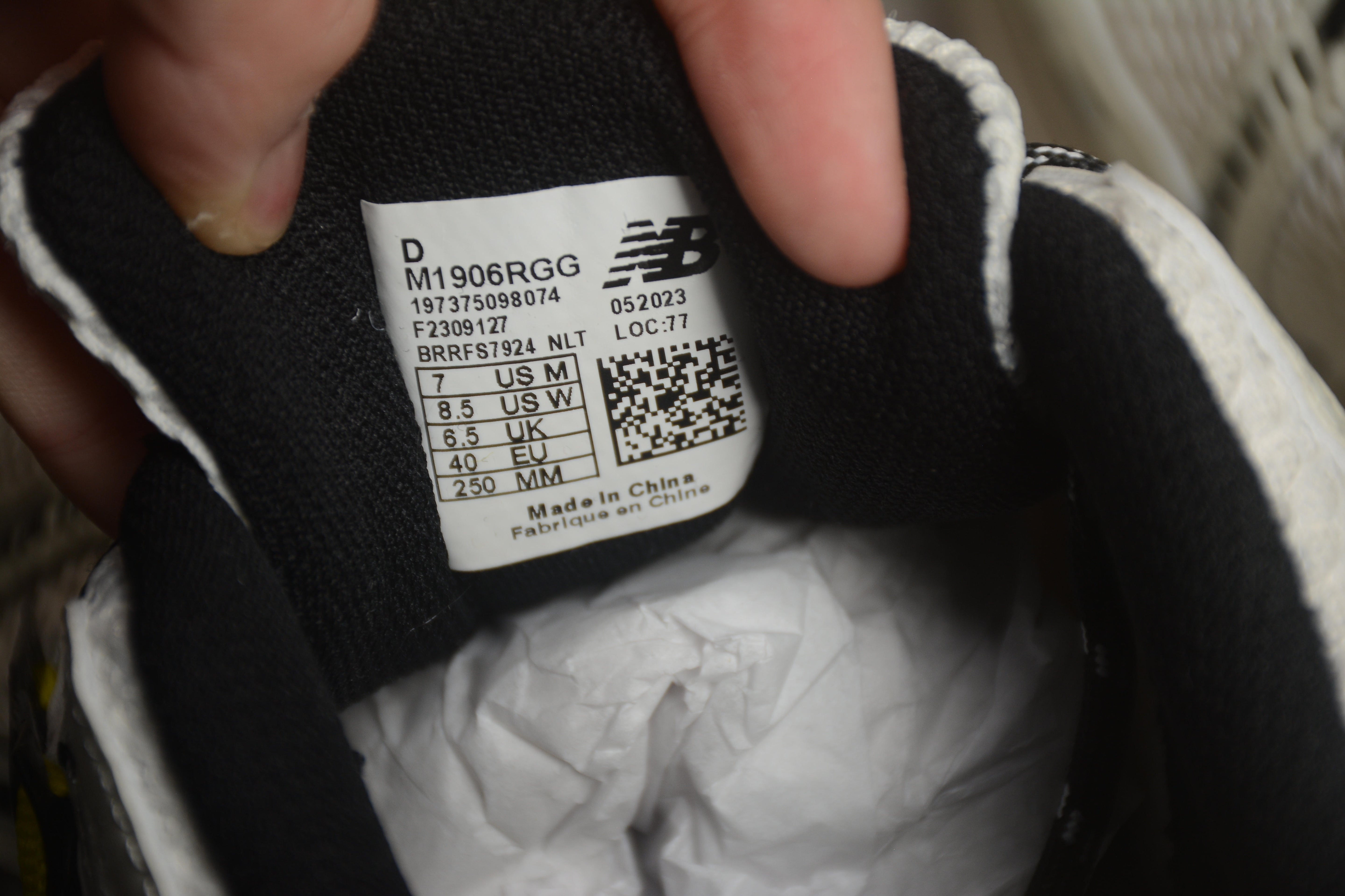 New Balance 1906R x Ganni - Egret