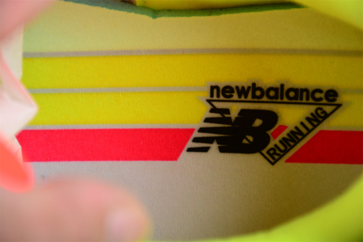 New Balance 9060 - Glow Green