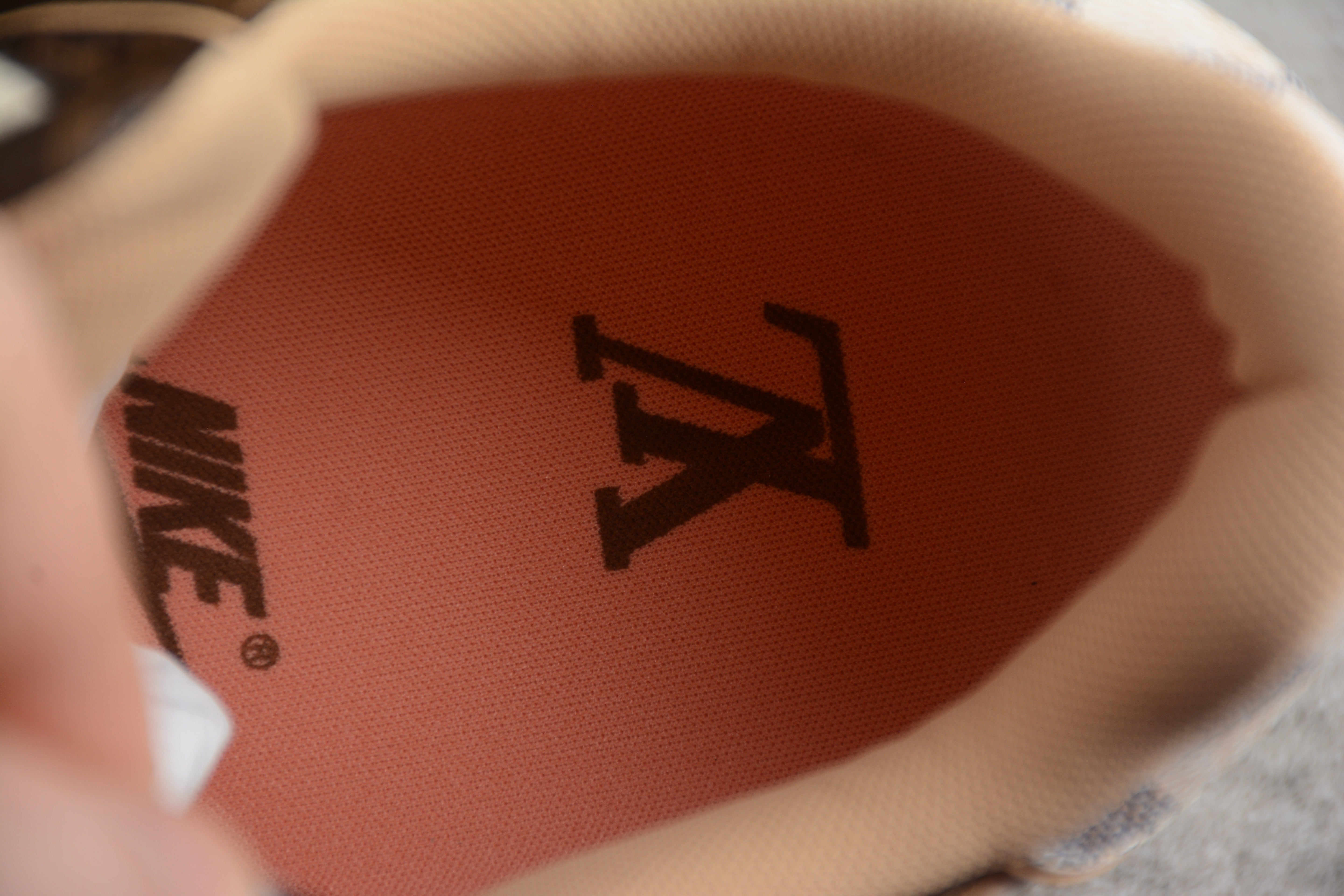 NikeUnisex Air Force x LouisVuitton - Brown