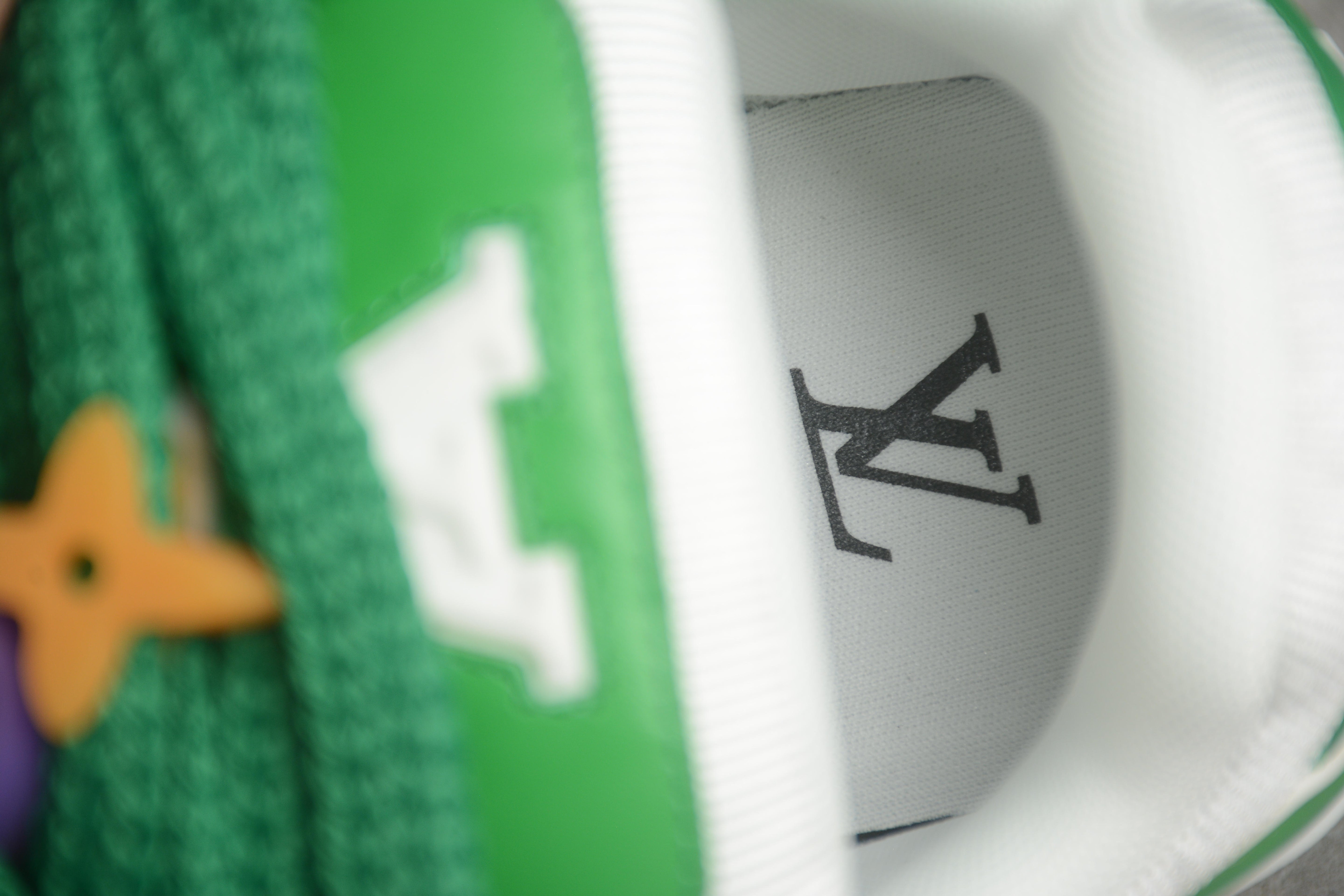 LouisVuitton Maxi Trainer - Green