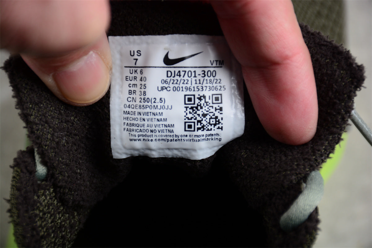 NikeUnisex Air Max Scorpion FK - Barely Volt