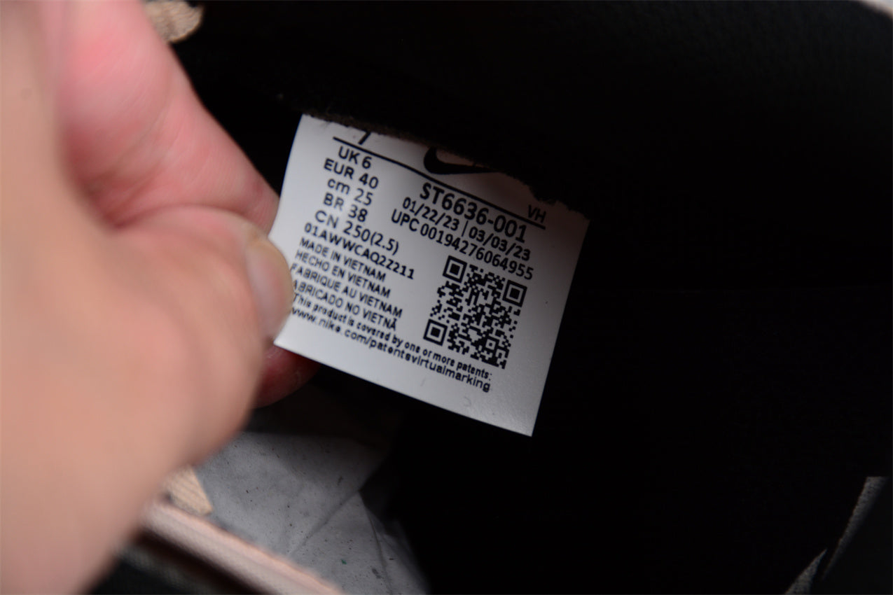 Stussy x NikeUnisex Dunk Low - Black