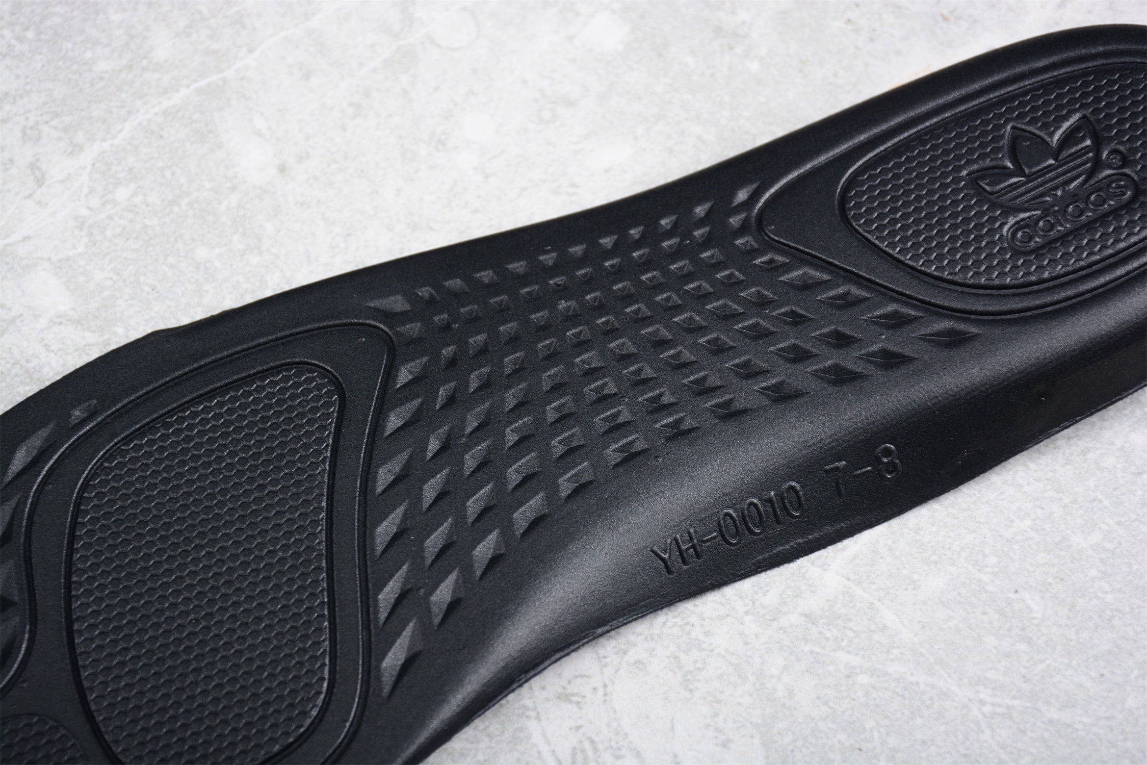 adidasUnisex Yeezy Boost 350 - Onyx