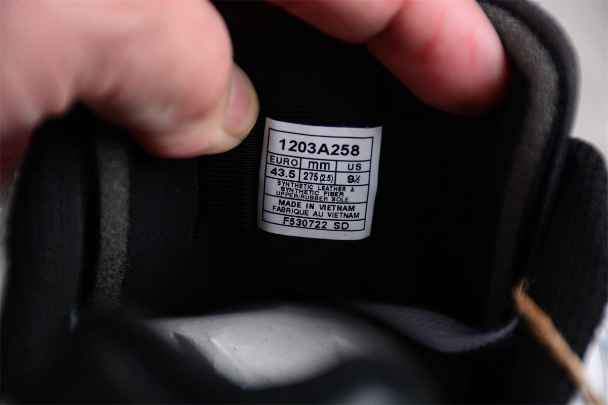 AsicsMens Gel Low - Spotlyte