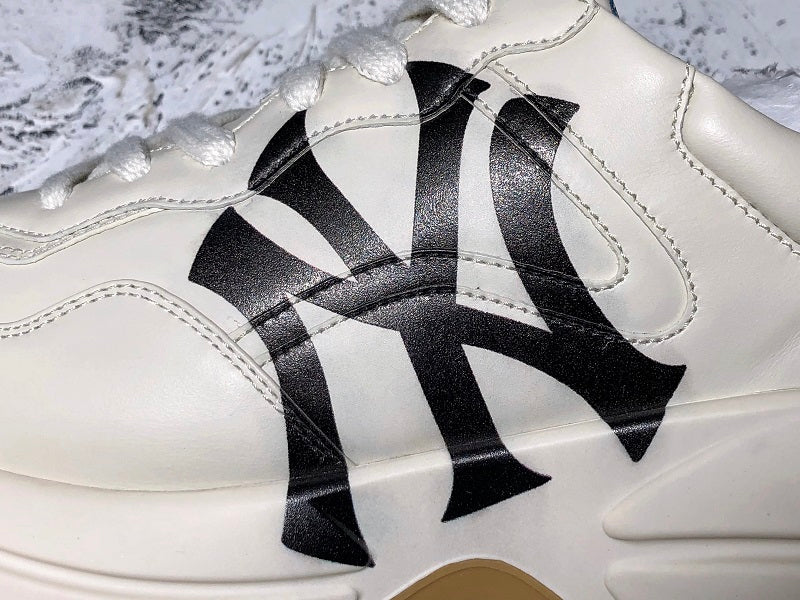 GucciMens Rhyton Vintage Trainer - White