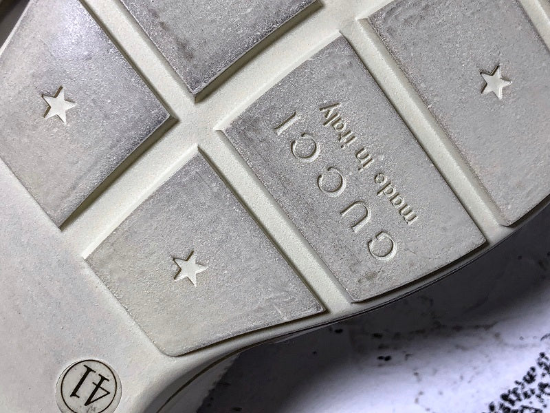 GUCCIUnisex Rhyton - Mouth Print