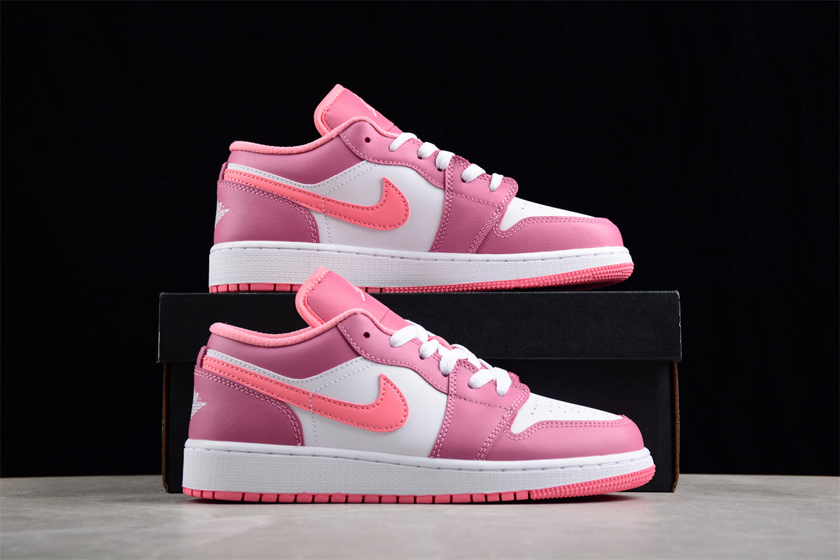 WMNS Air Jordan 1 Low - Desert Berry