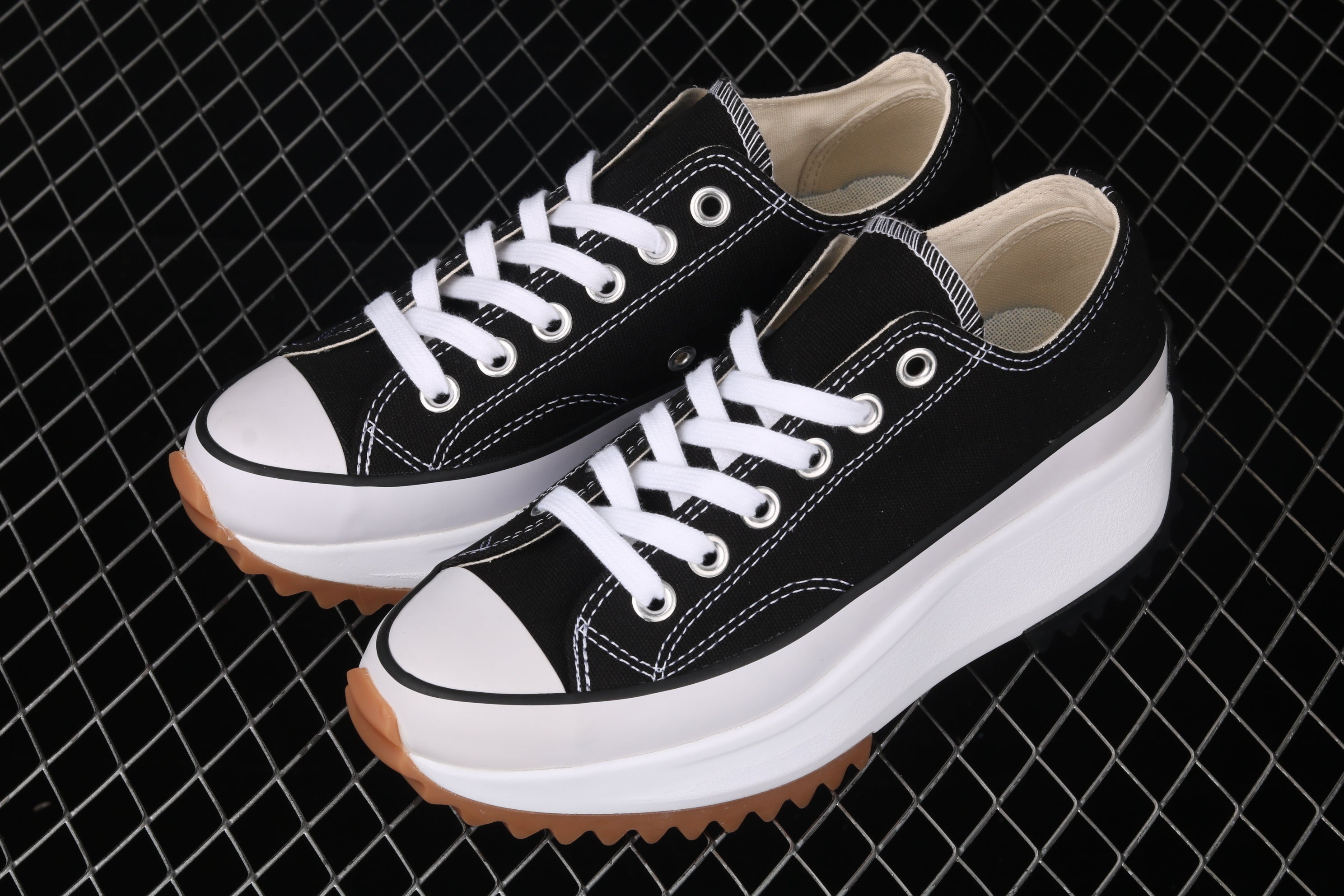 Converse Run Star Hike Ox - Black White Gum