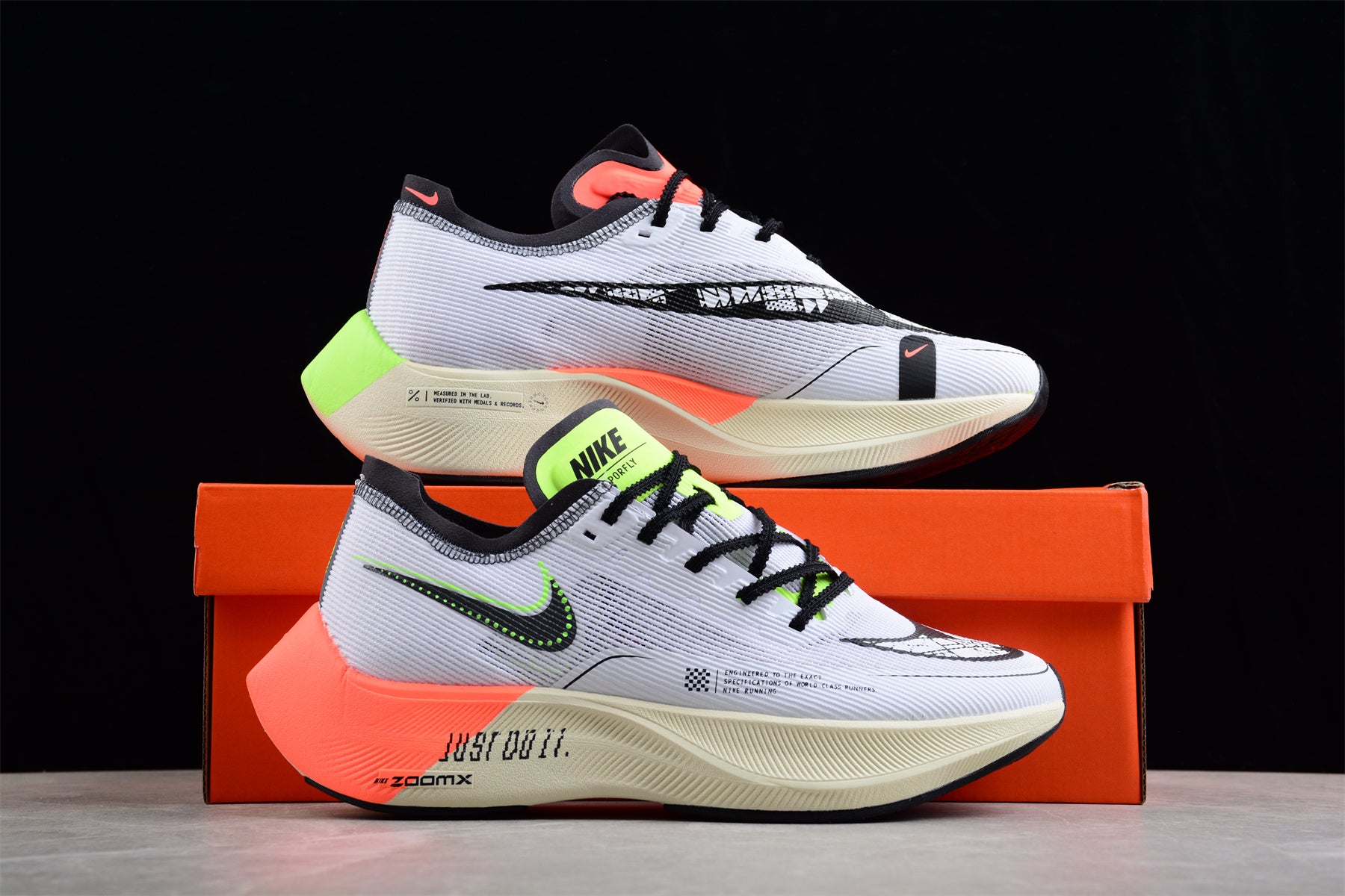 NikeMens Air Zoom Vaporfly 2 - Mismatched