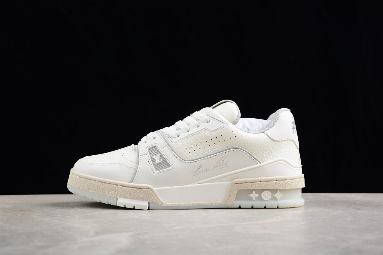 LouisVuitton Trainer Signature - White