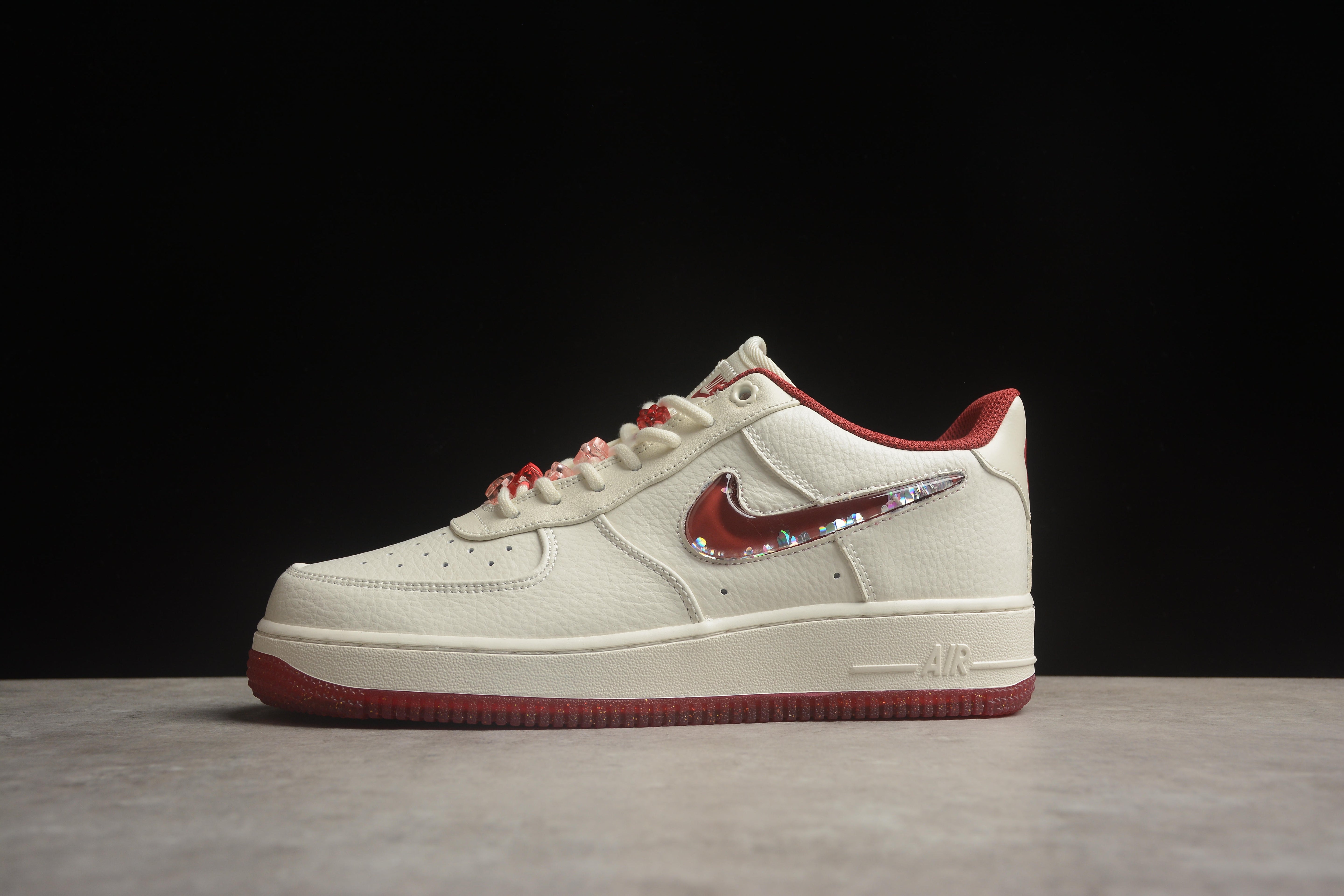 NikeUnisex Air Force 1 AF1 - Valentine's Day