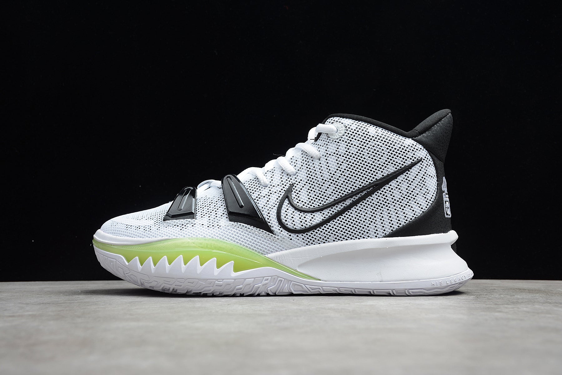 NikeMens Kyrie 7 - Brooklyn Beats