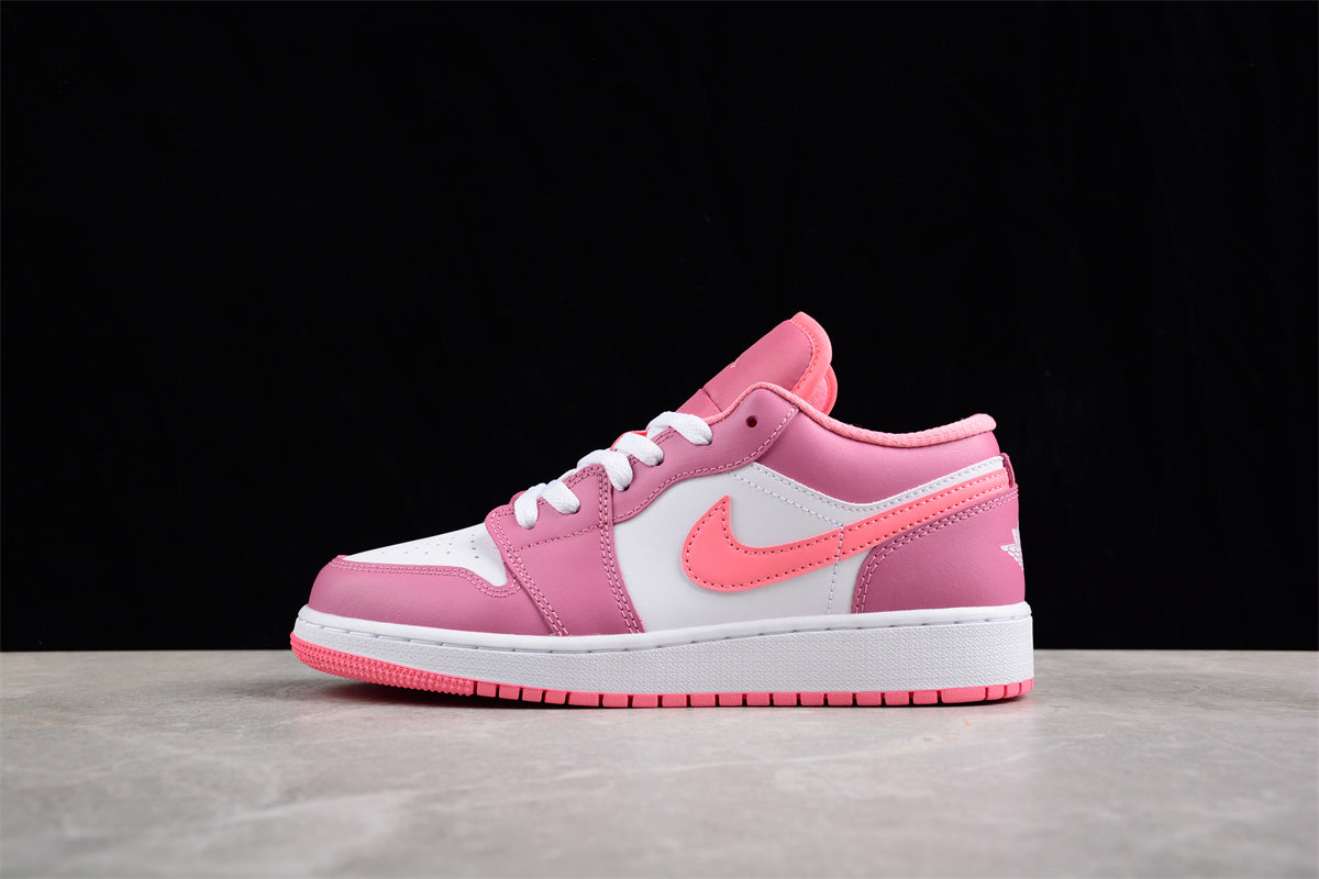 WMNS Air Jordan 1 Low - Desert Berry