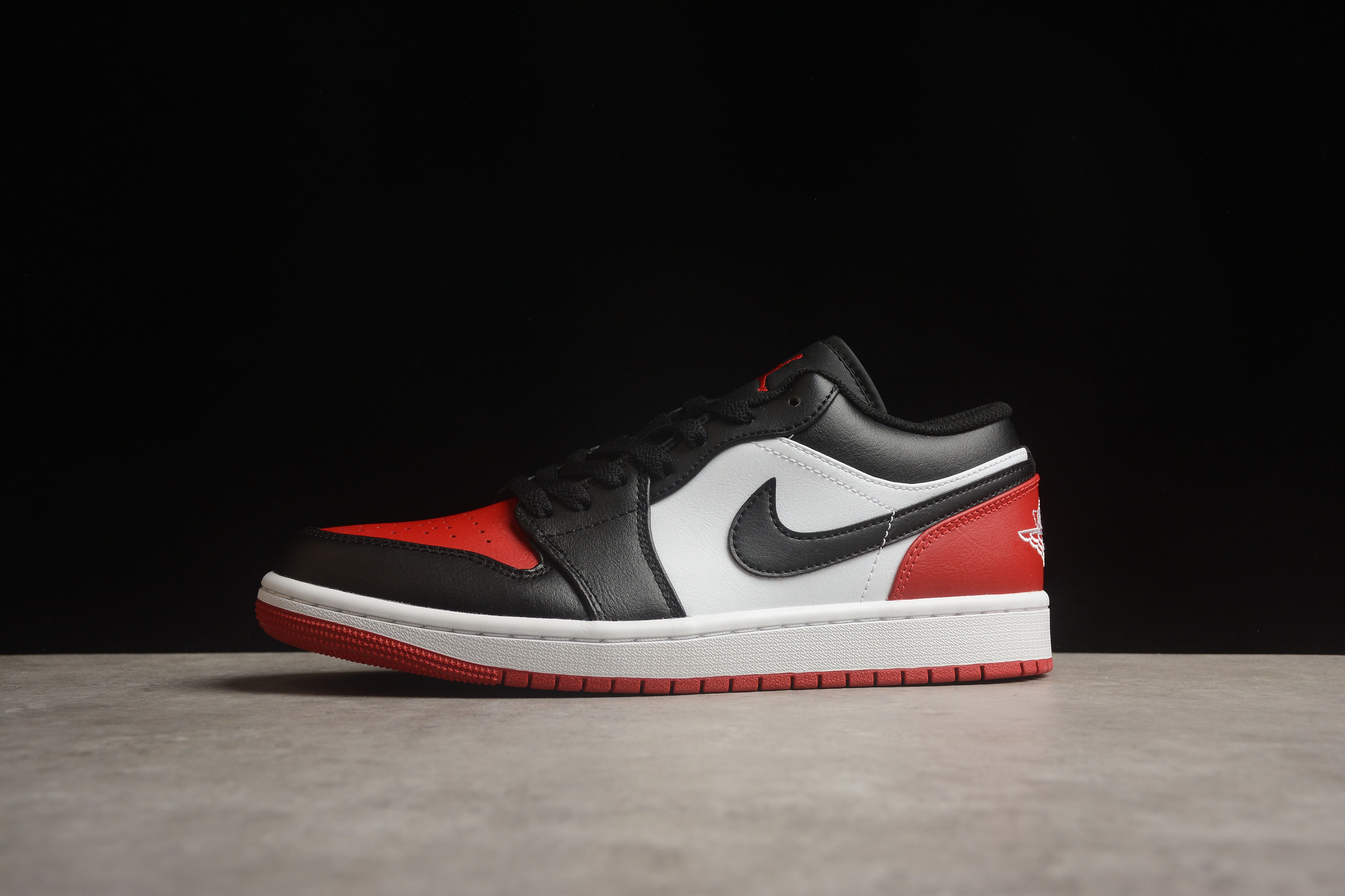 Air Jordan 1 AJ1 Low - Bred Toe