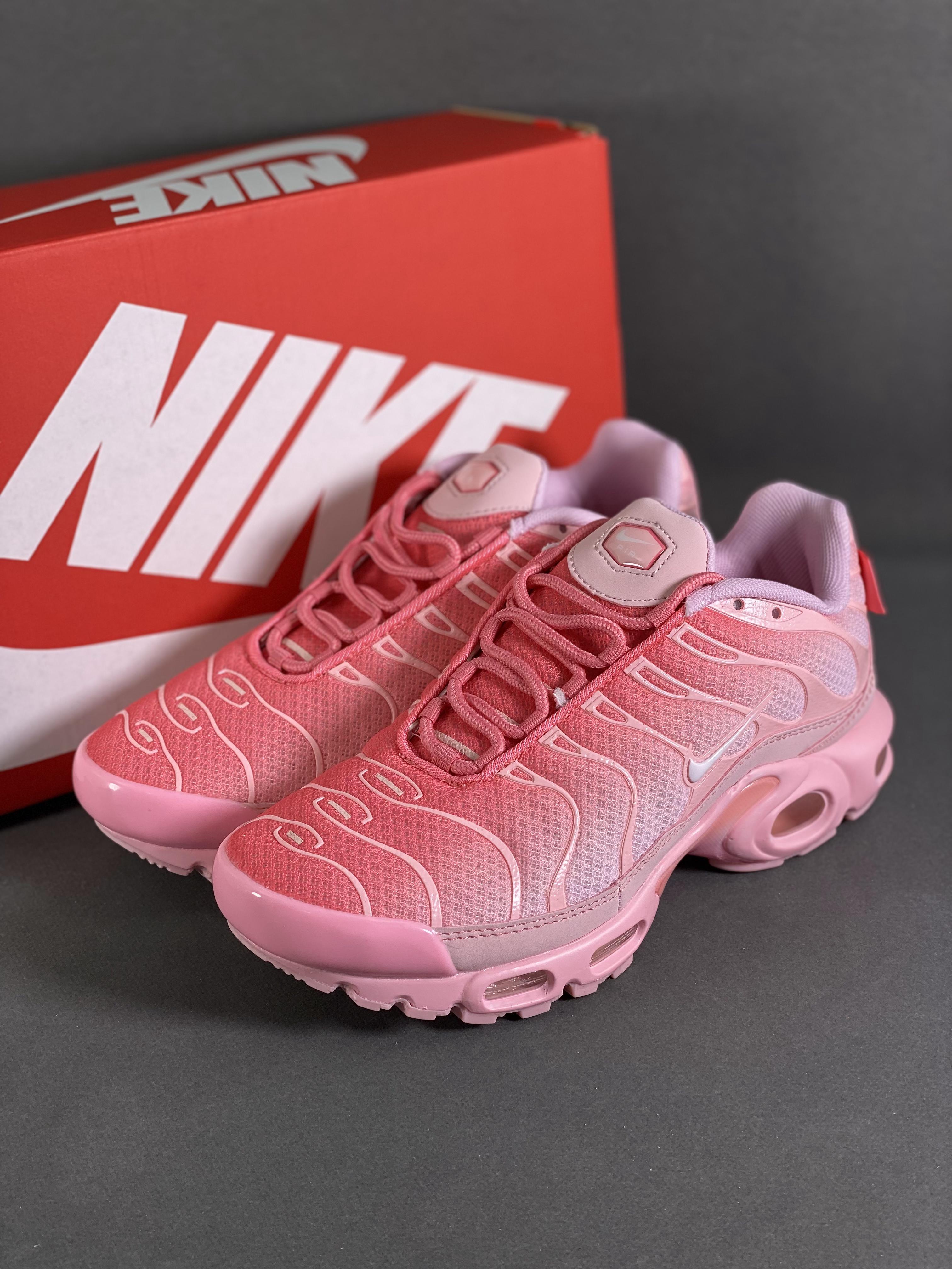 NikeUnisex Air Max Plus - Atlanta