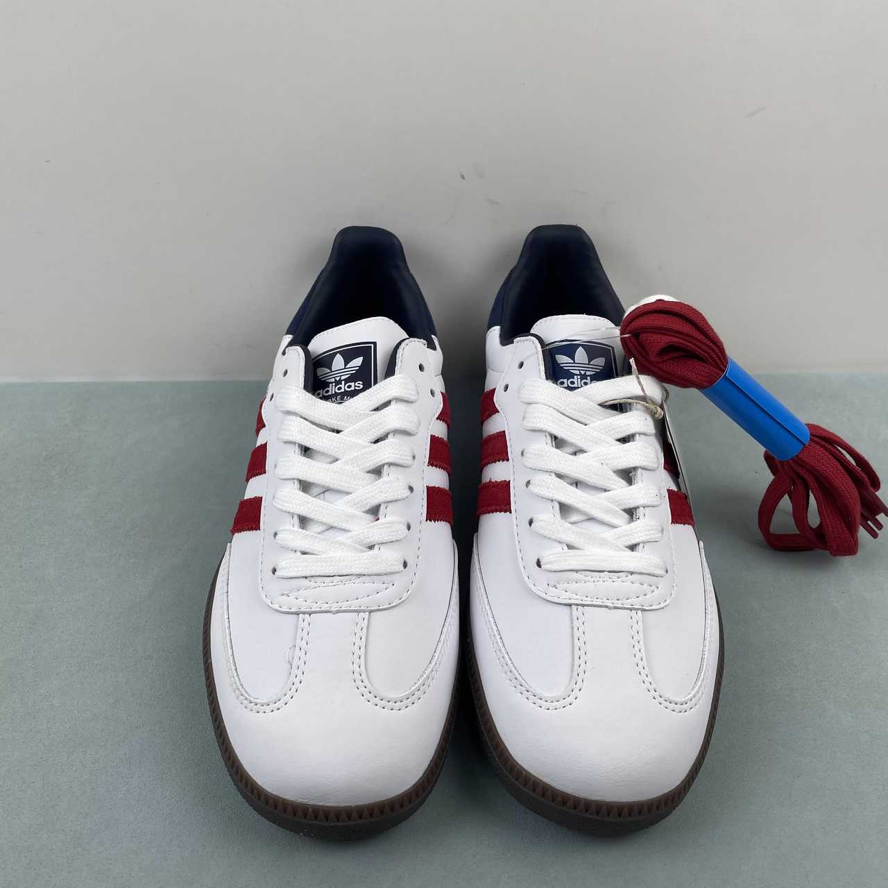 adidasWMNS Samba - Team Victory Red
