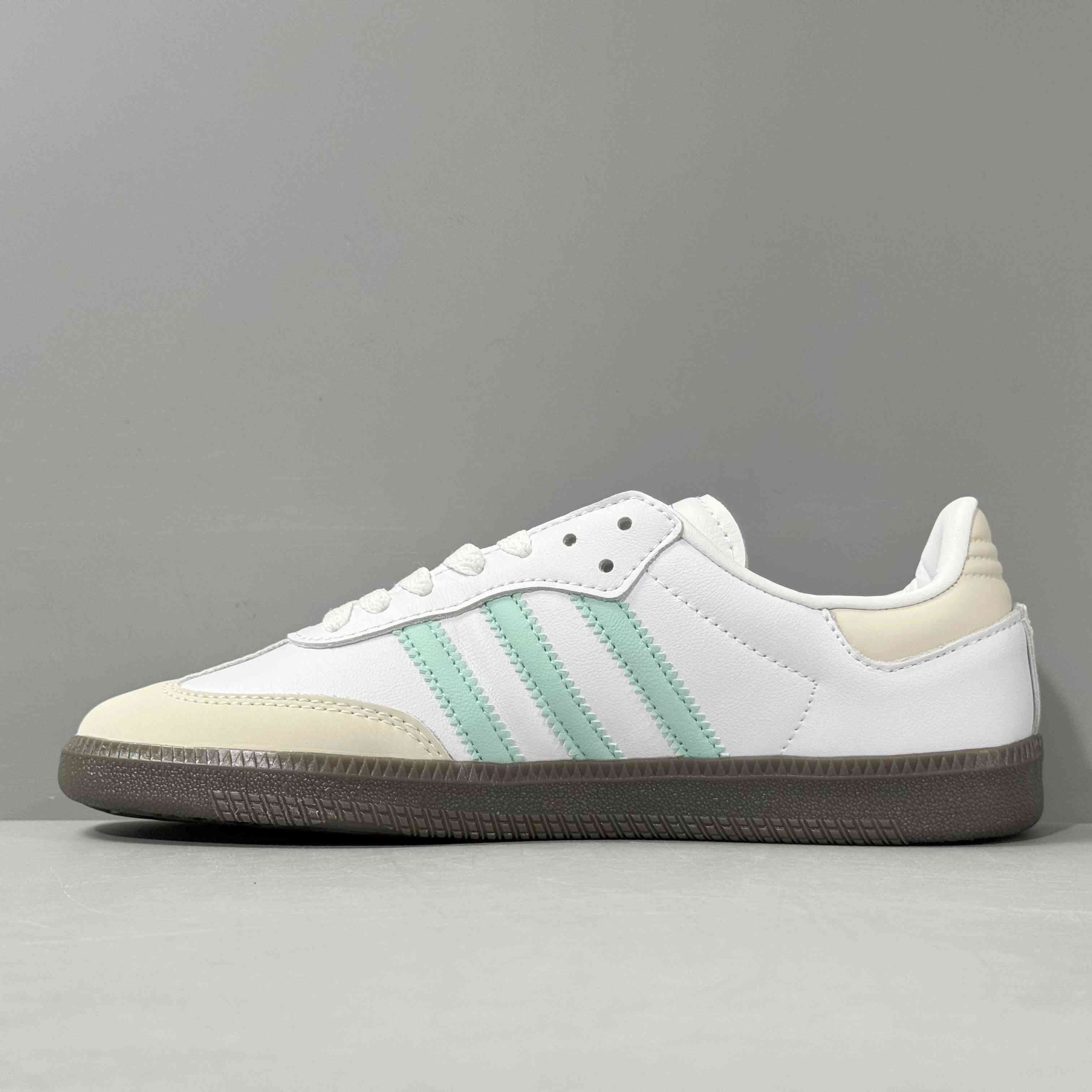 adidasUnisex Samba - Hazy Green