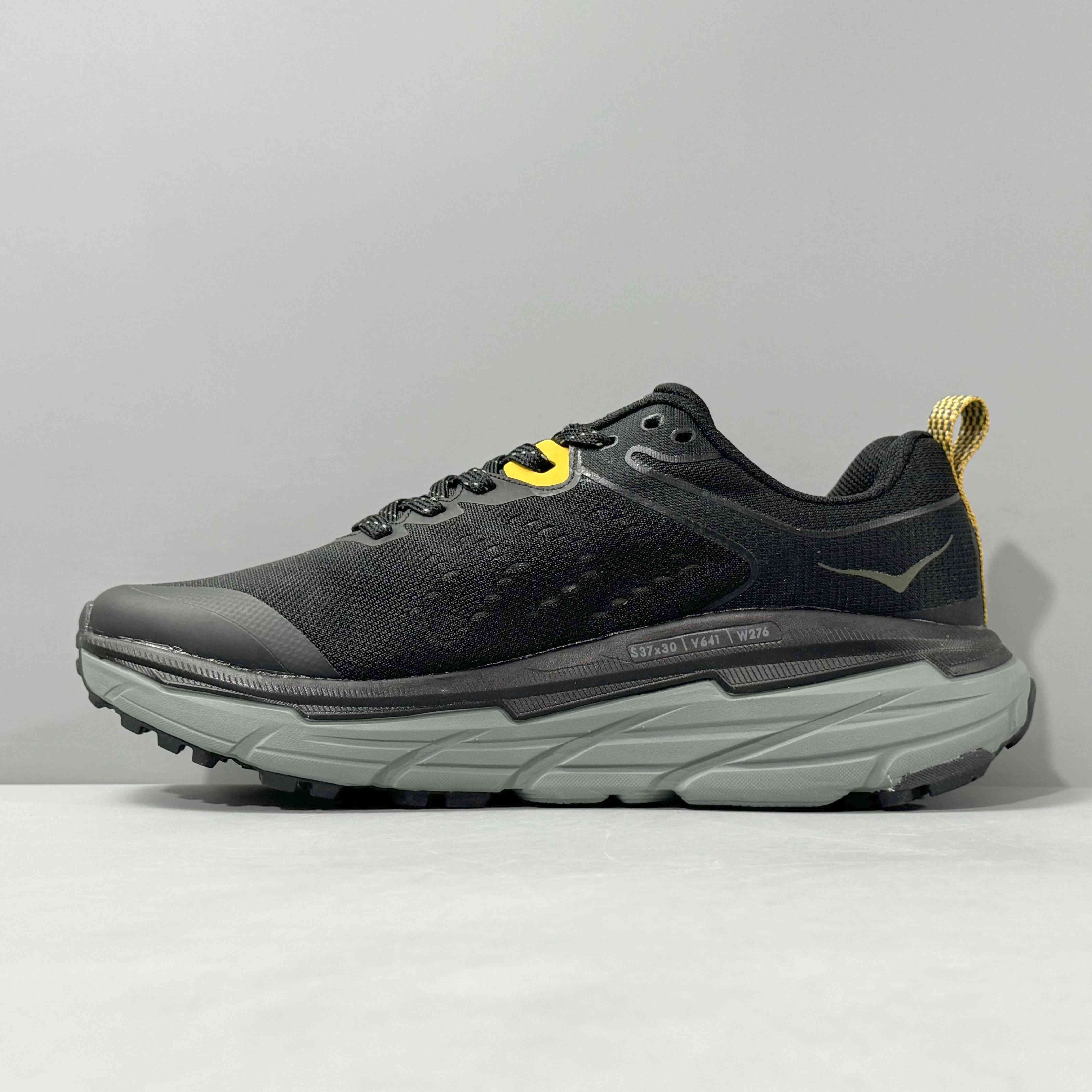 HokaUnisex One Challenger ATR 6 - Black Thyme