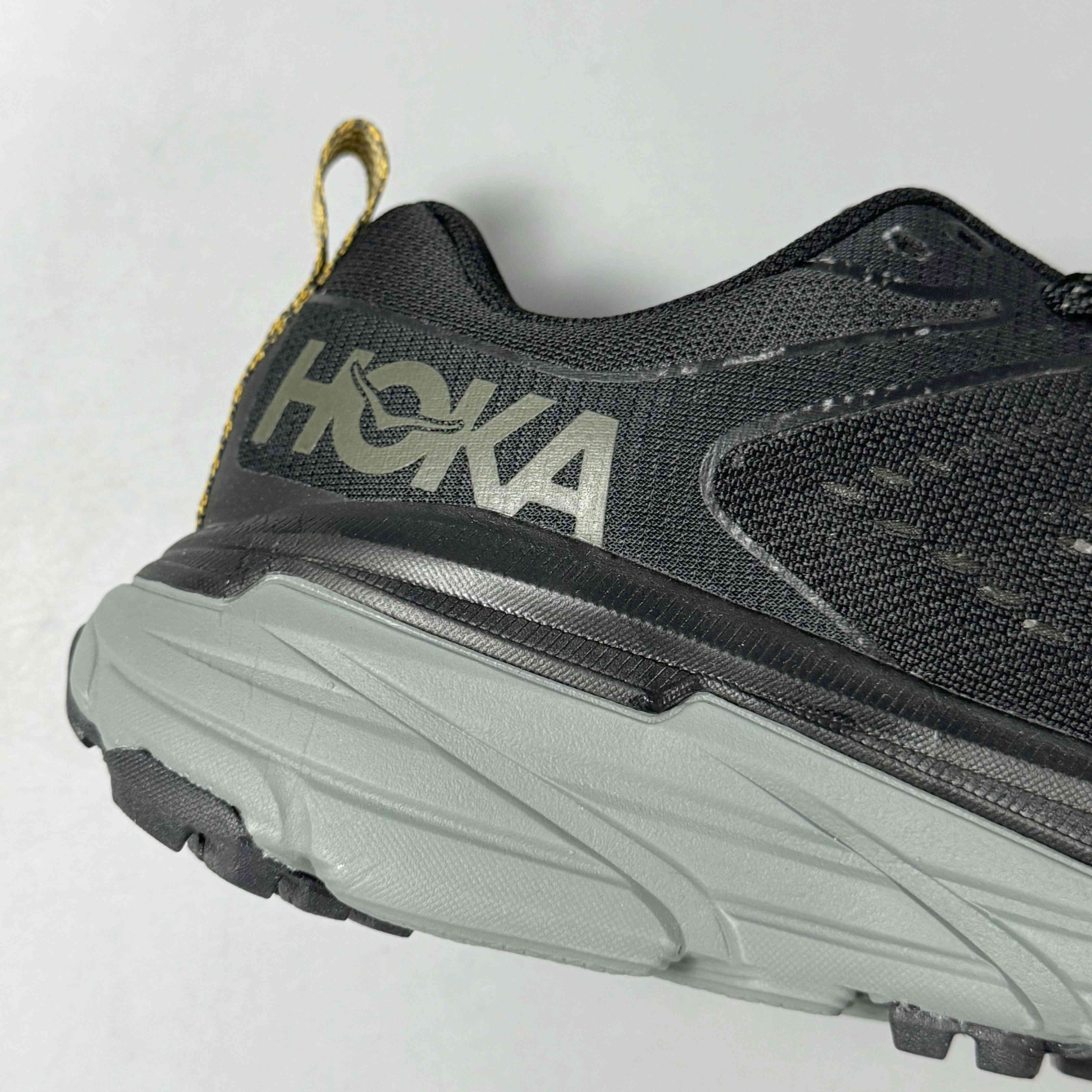 HokaUnisex One Challenger ATR 6 - Black Thyme