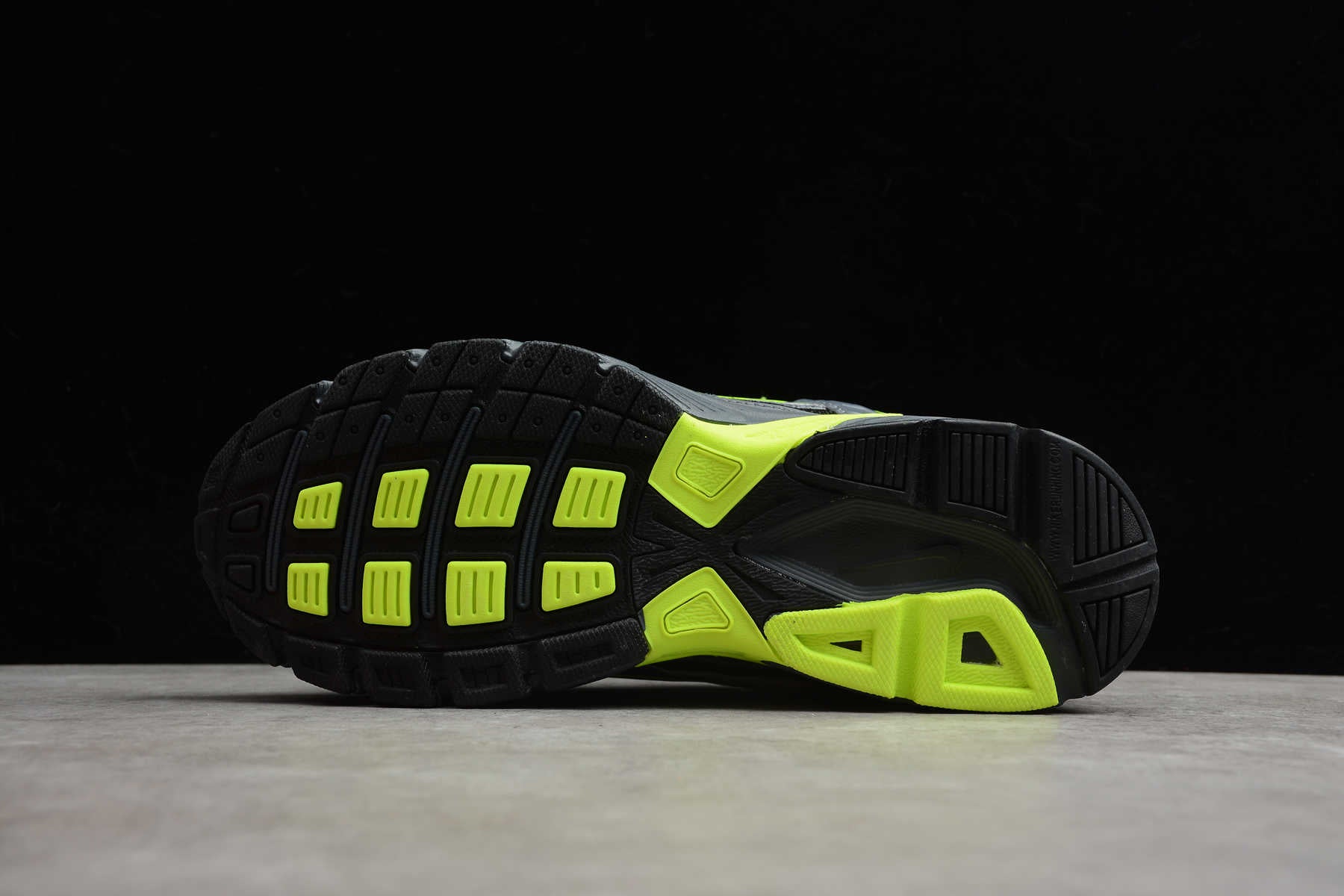 NikeUnisex Initiator - Black/Grey