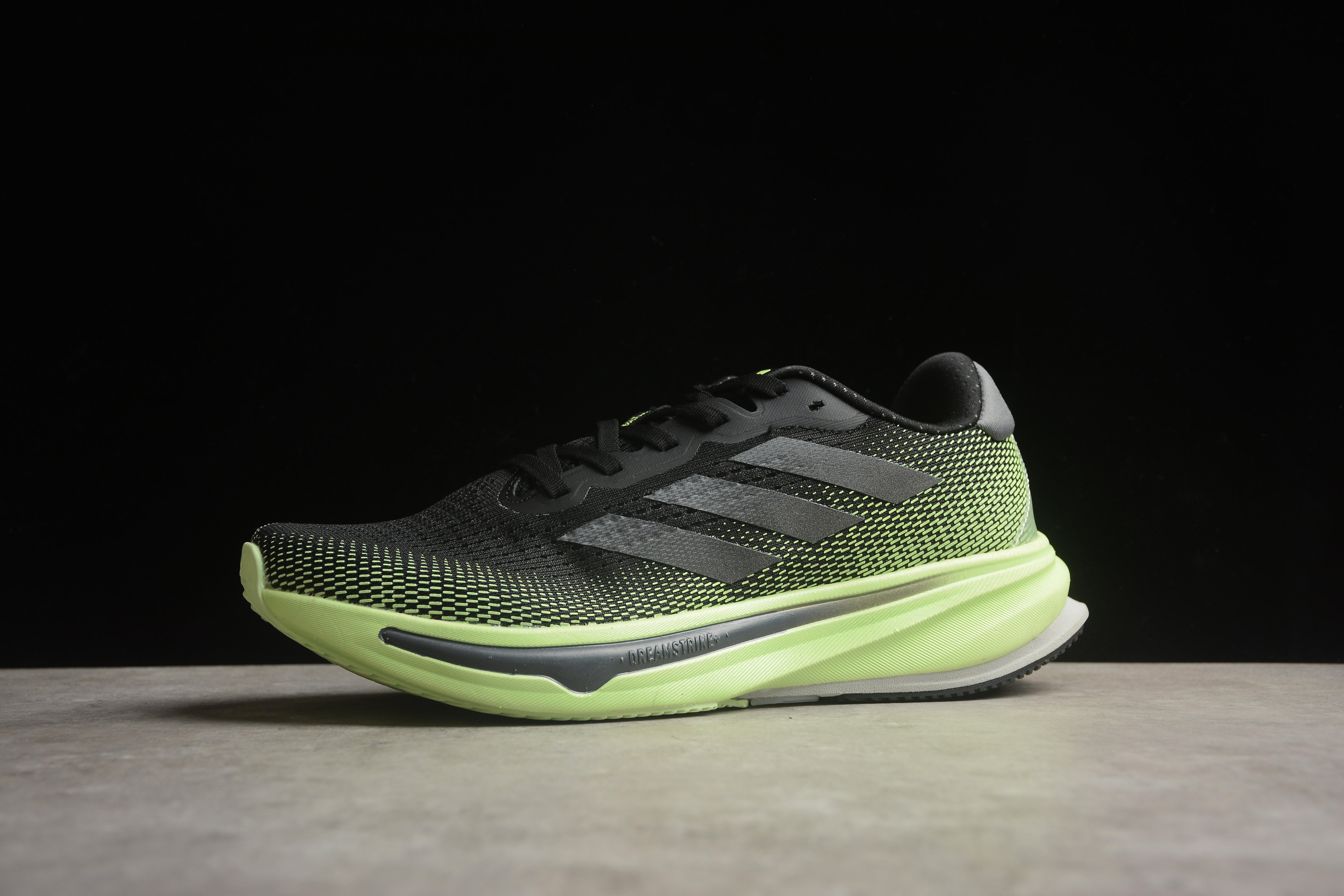 adidasMens Supernova Rise - Neon Strike