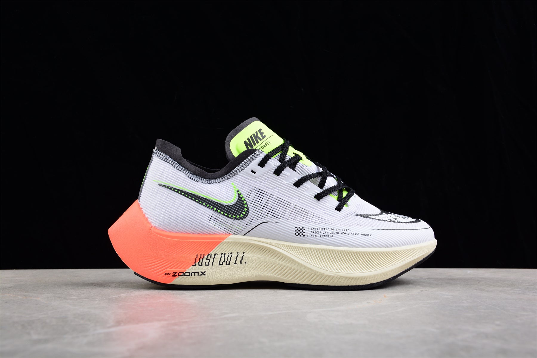 NikeMens Air Zoom Vaporfly 2 - Mismatched