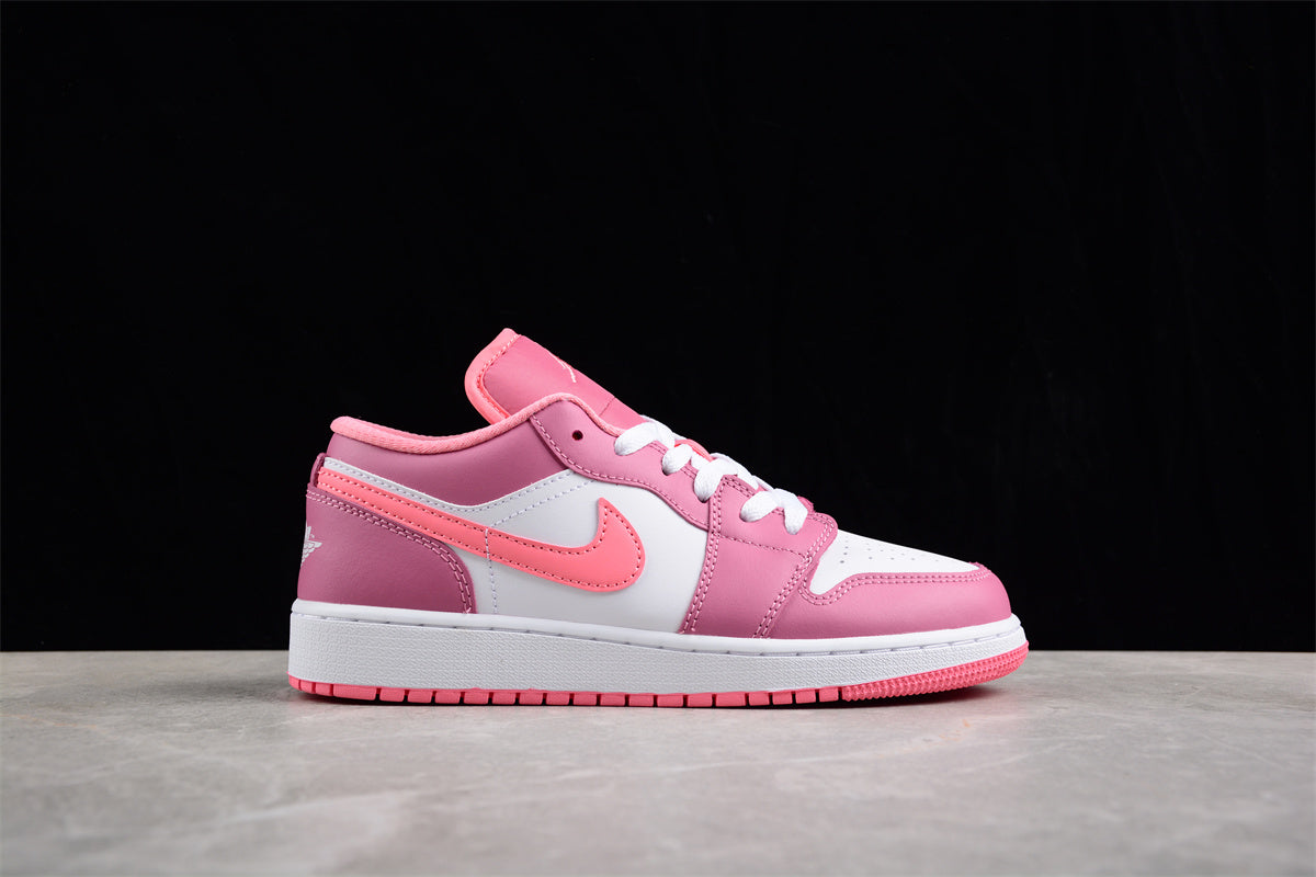 WMNS Air Jordan 1 Low - Desert Berry