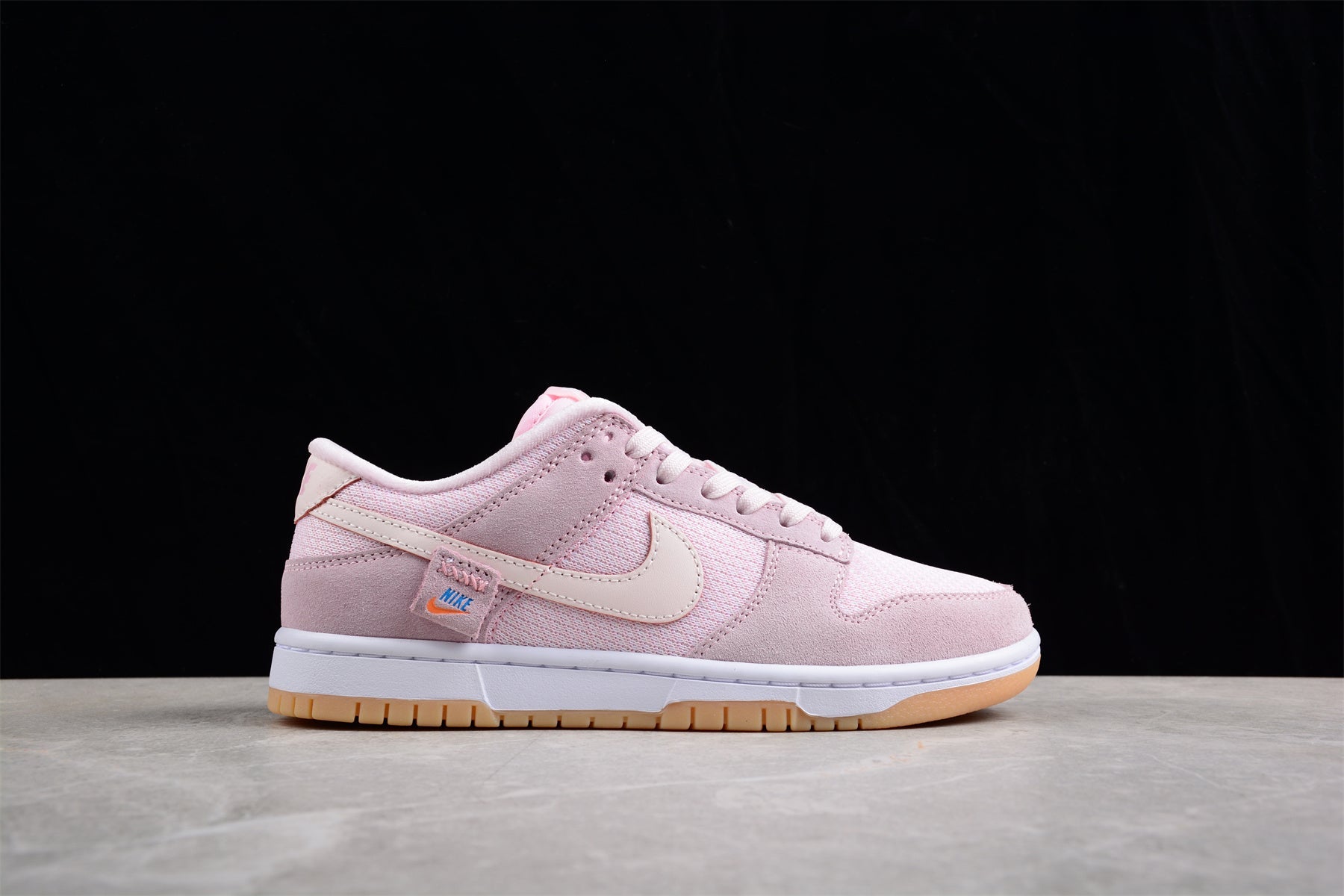 NikeWMNS Dunk Low - Teddy Bear