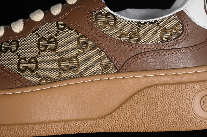 GucciUnisex Embossed GG Logo - Cream Canvas