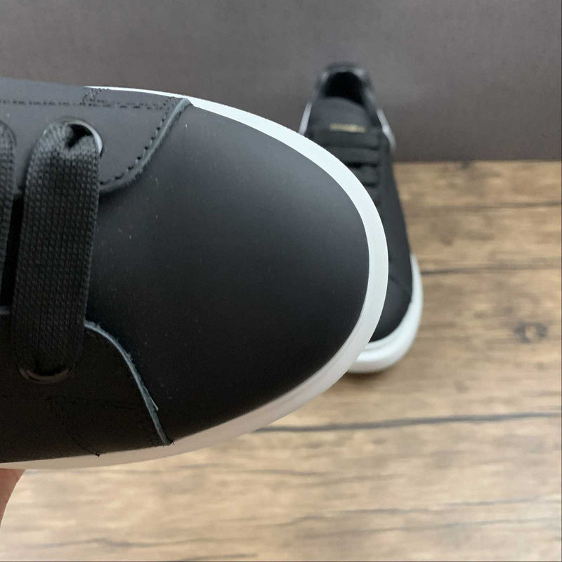 AlexandreUnisex McQueen - Black