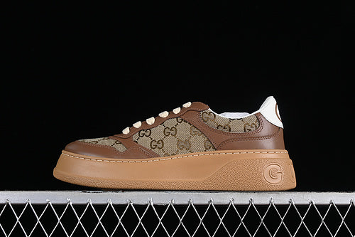 GucciMens Embossed GG Logo - Cream Canvas