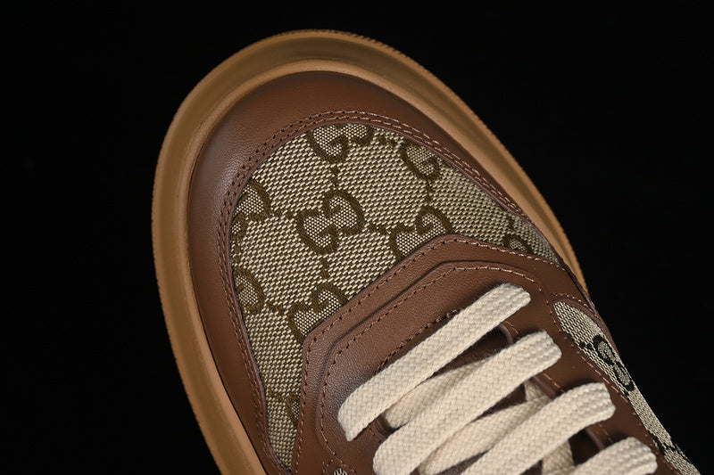 GucciUnisex Embossed GG Logo - Cream Canvas