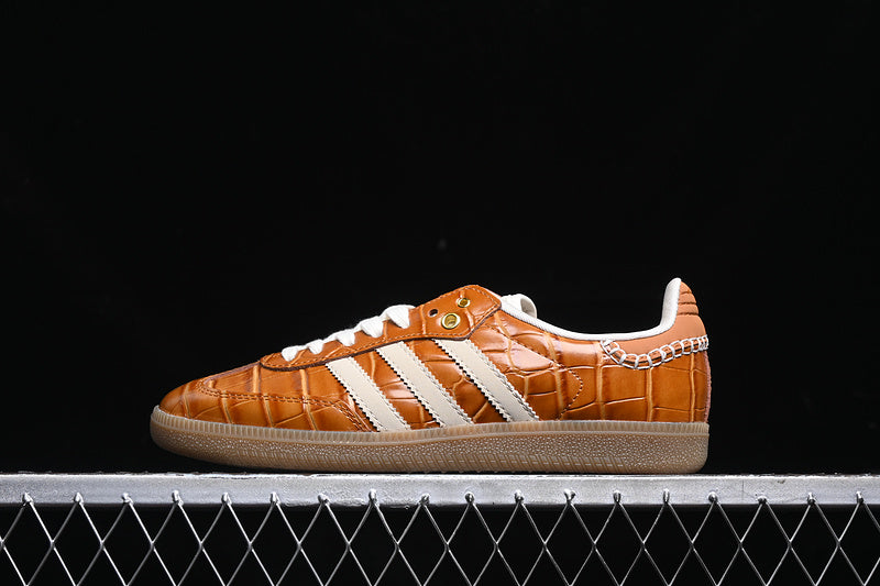 Wales Bonner x adidasUnisex Samba Croc - Night Brown