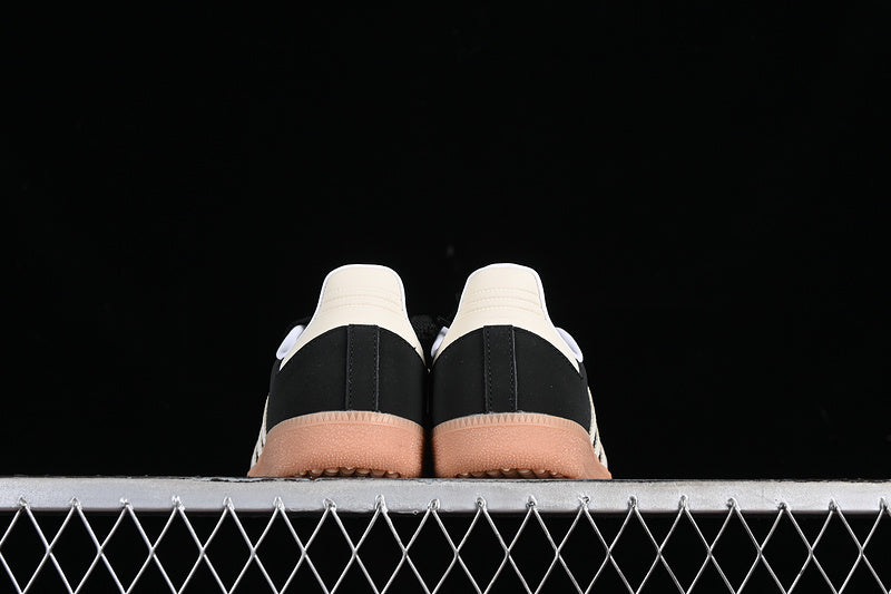 adidasUnisex Samba - Black Wonder