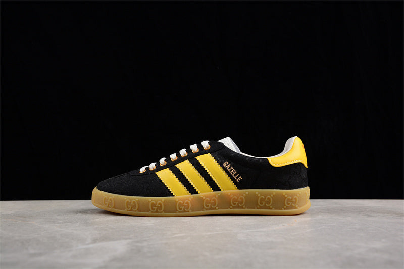 adidasMens x Gucci Gazelle Black - Monogram