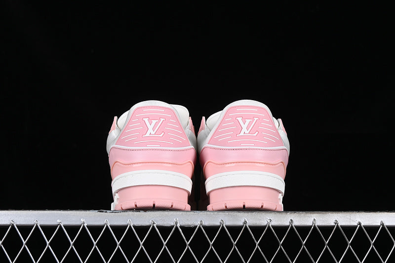 Unisex LouisVuitton Trainer - Pink