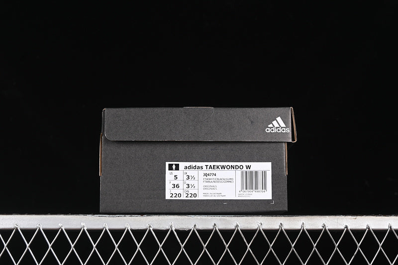 adidasUnisex Taekwondo - White