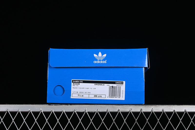 adidasUnisex Samba Platinum - White