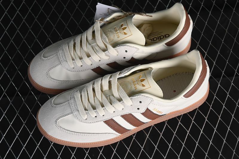 adidasMens Samba Pre Loved - Cream/Brown