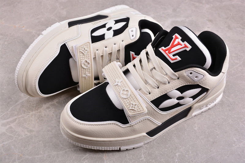 LouisVuitton Trainer - Cream/Black