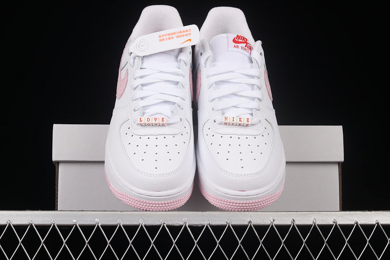 NikeUnisex Air Force 1 AF1 Low - Valentines's Day
