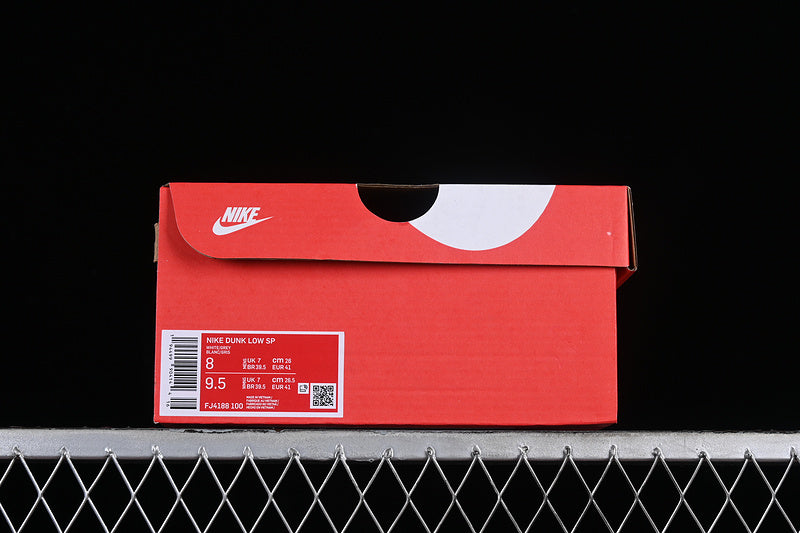 NikeUnisex SB Dunk Low - Light Carbon