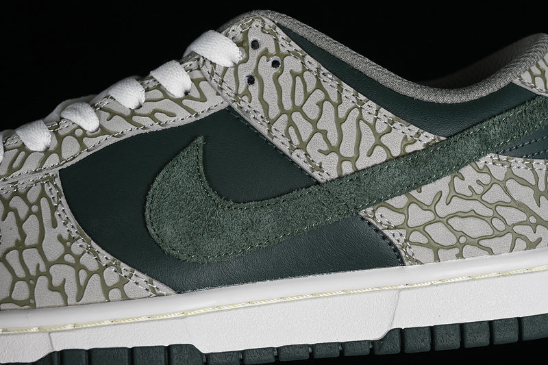 NikeMens SB Dunk Low - Urban Landscape 2 0