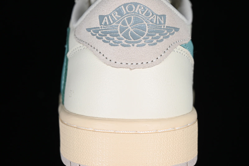 Air Jordan 1 AJ1 Low x Travis Scott - Tiffany Cream